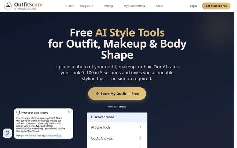Screenshot of the OutfitScore homepage