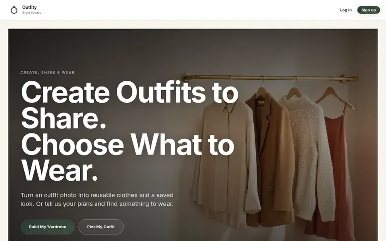 Screenshot of the Outfity homepage
